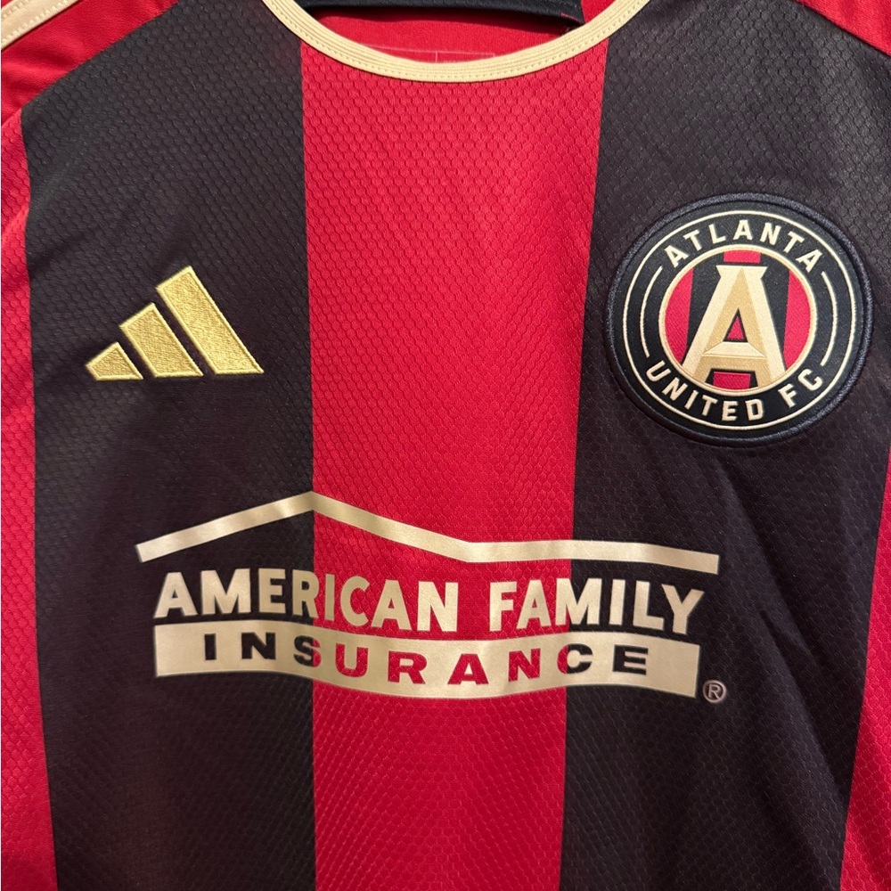 Atlanta United Jersey women’s size small
